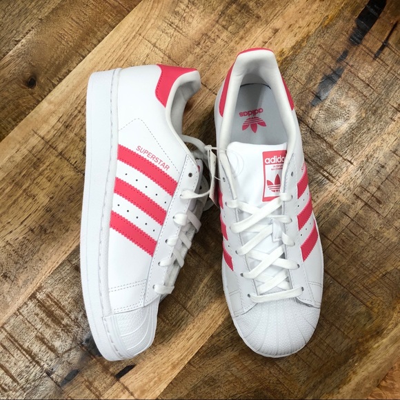 adidas Shoes - NWT Adidas Superstar Sneaker